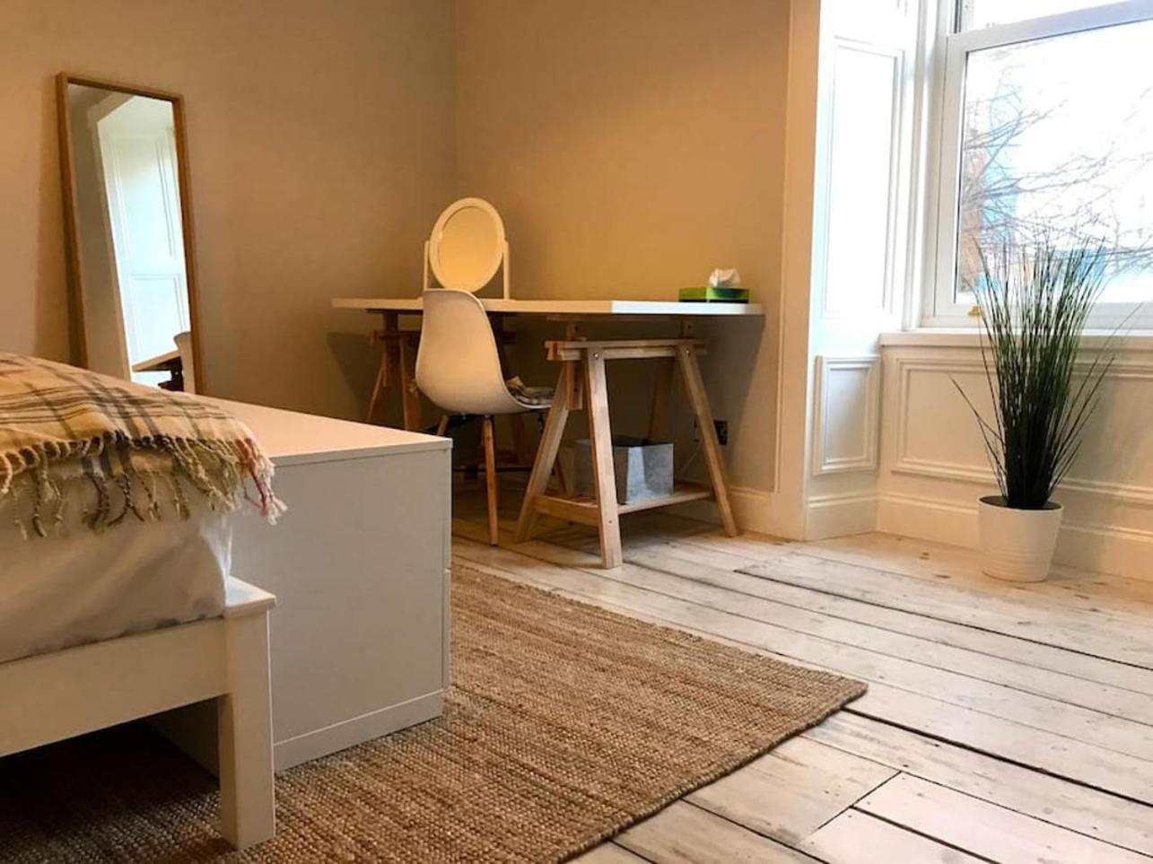 דירות Relax In Style In Edinburghs Buzzing West End מראה חיצוני תמונה